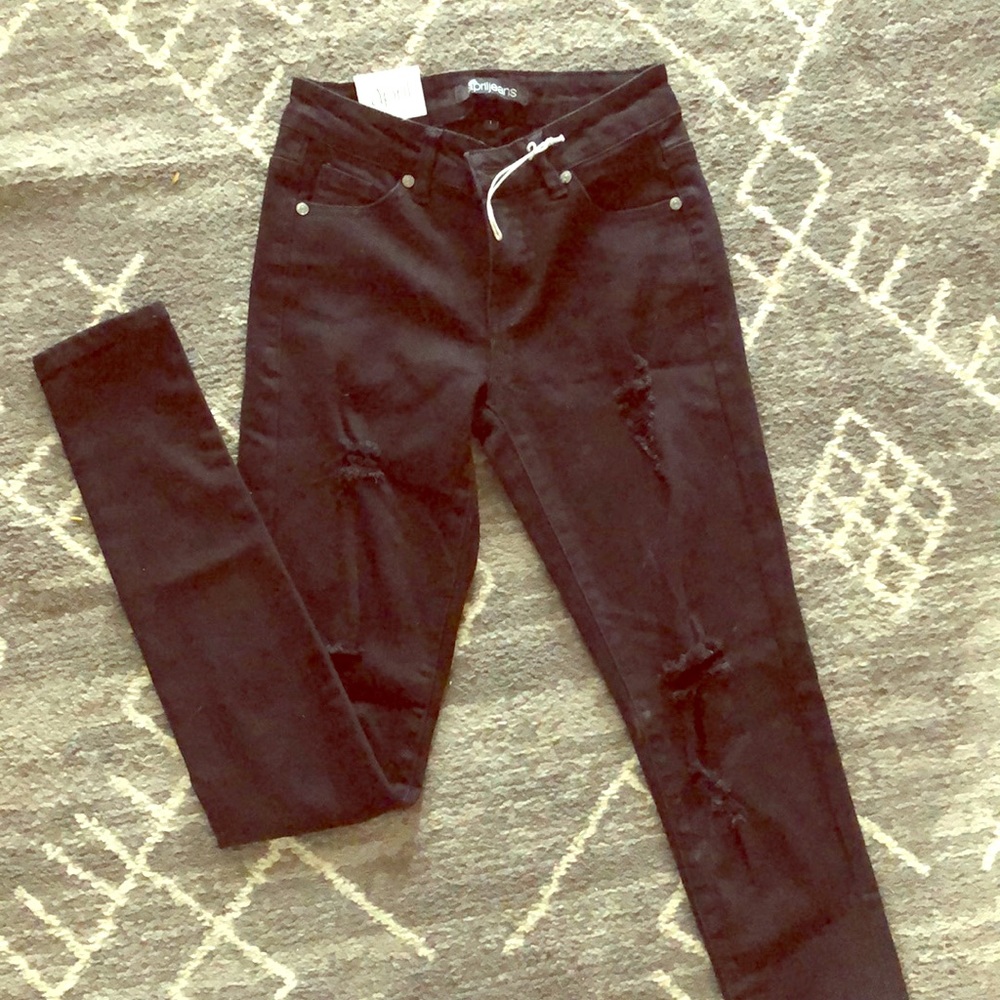 Black ripped skinny jeans new with tags